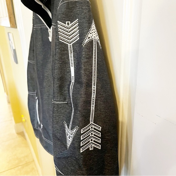 Cowgirl Hardware Soft Shell Jacket - Picture 6 of 10